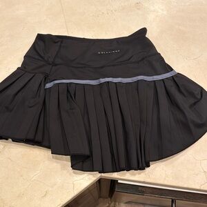gold hinge size small
